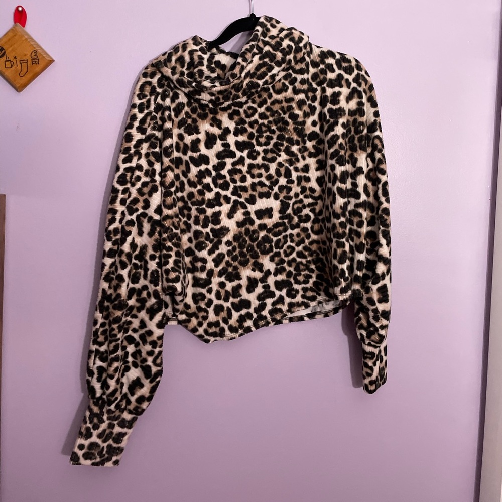 cheetah print turtle neck